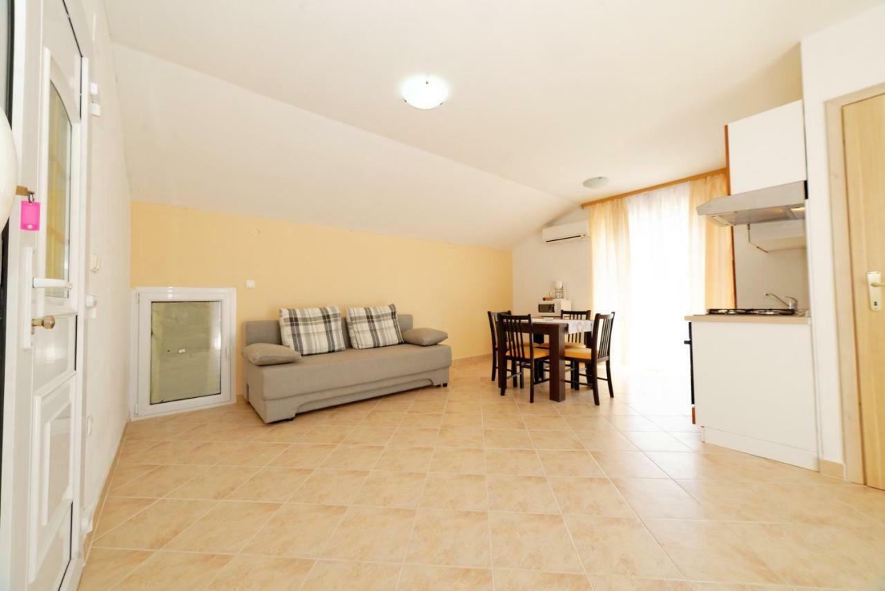 Apartment Borik Pedic Zadar