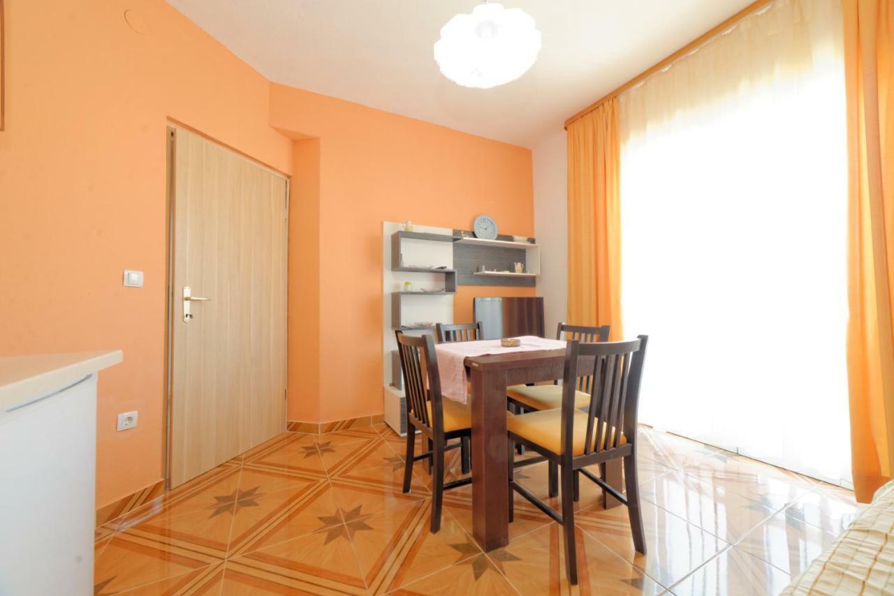 Apartment Borik Pedic Zadar